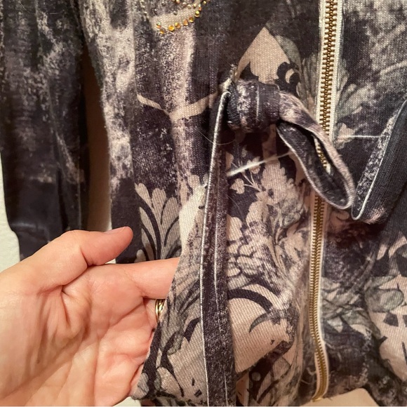 Christopher and Banks Full Zip Cardigan Sweater Bling and Bows Gray Pockets Med - Picture 8 of 9